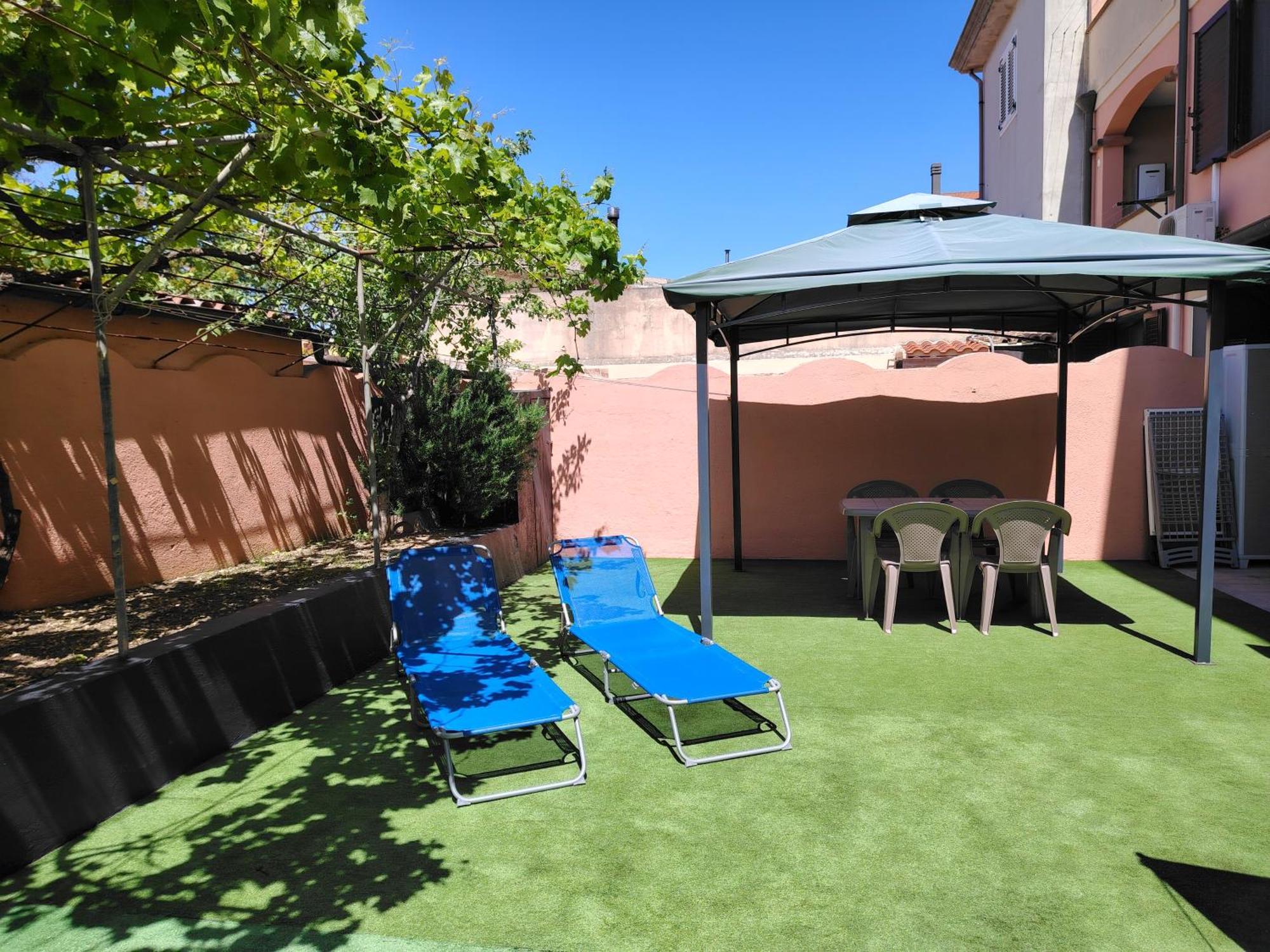 Suite Guesthouse A Pochi Passi Dal Mare Sassari Exterior photo